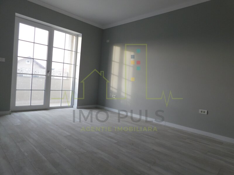 Gradina proprie. Bucatarie separata.